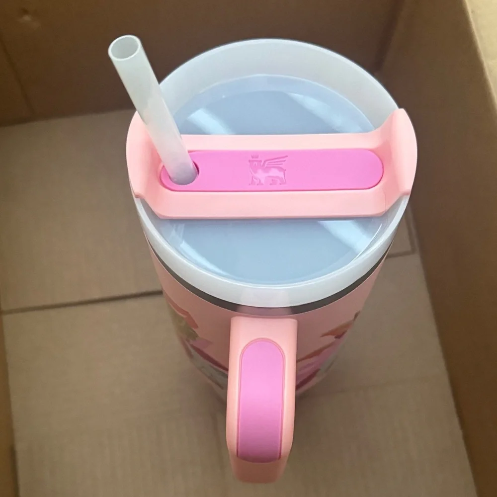 Stanley 40oz Quencher Mother’s Day/ Spring Floral - Picture 4 of 5